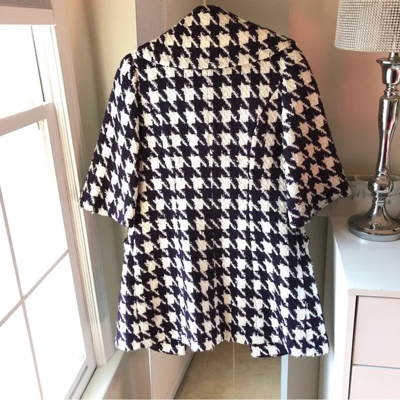 💝✨euro Sz 38 Tweed coat fitted waist line in purple and beige check - Picture 2 of 9